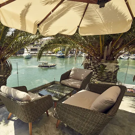 Kubana Hotell 2*