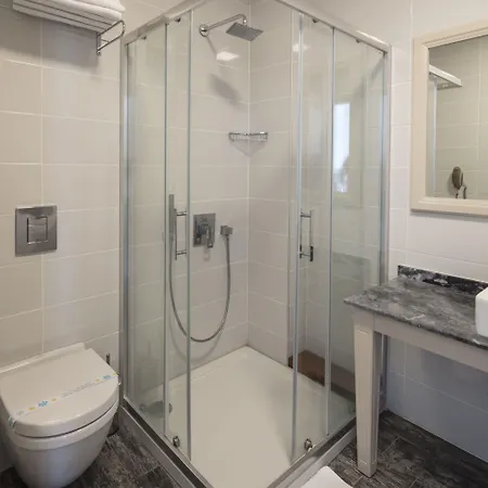 Hotell Kubana Çeşme