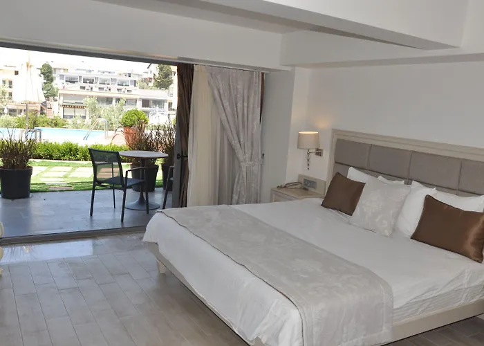 Kubana Отель Кешме