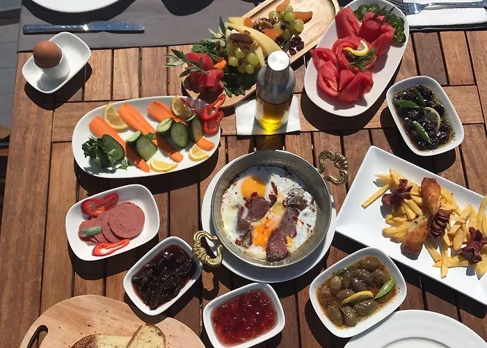 Отель Kubana Кешме