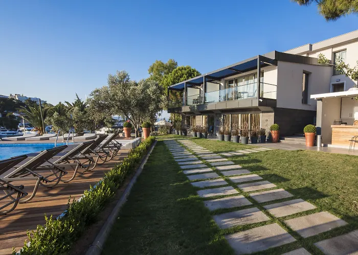 Kubana 2* Кешме